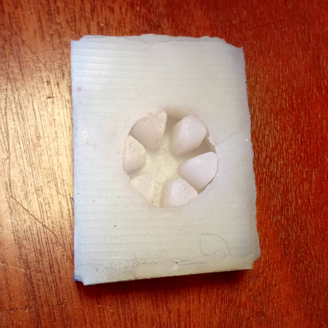 Silicom Mold